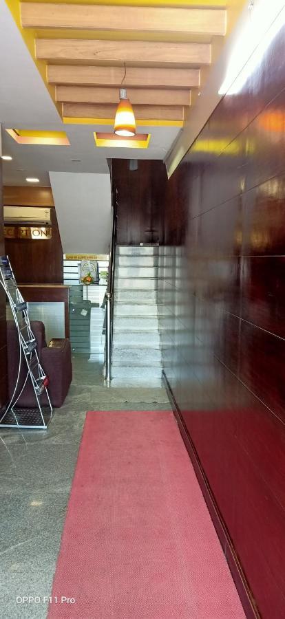 Hotel I-Way Residency Perungudi Madras Buitenkant foto